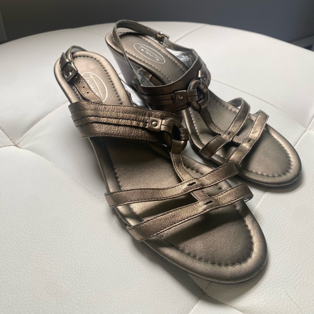 Talbots Bronze Wedge Sandals